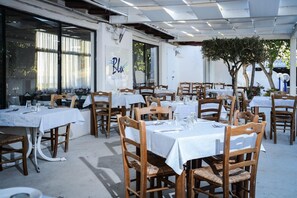 Lunch and dinner served - Milu Beach club (Campobello di Mazara)