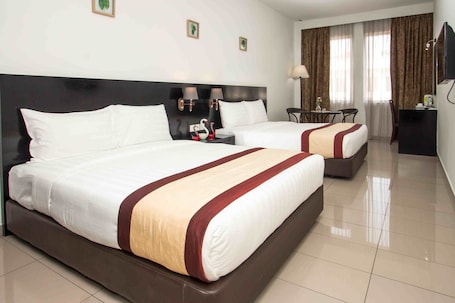 1 habitación, escritorio, cortinas blackout y wifi gratis