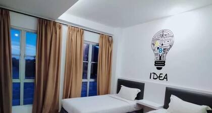 Hotel Zamburger Plaza Mahkota