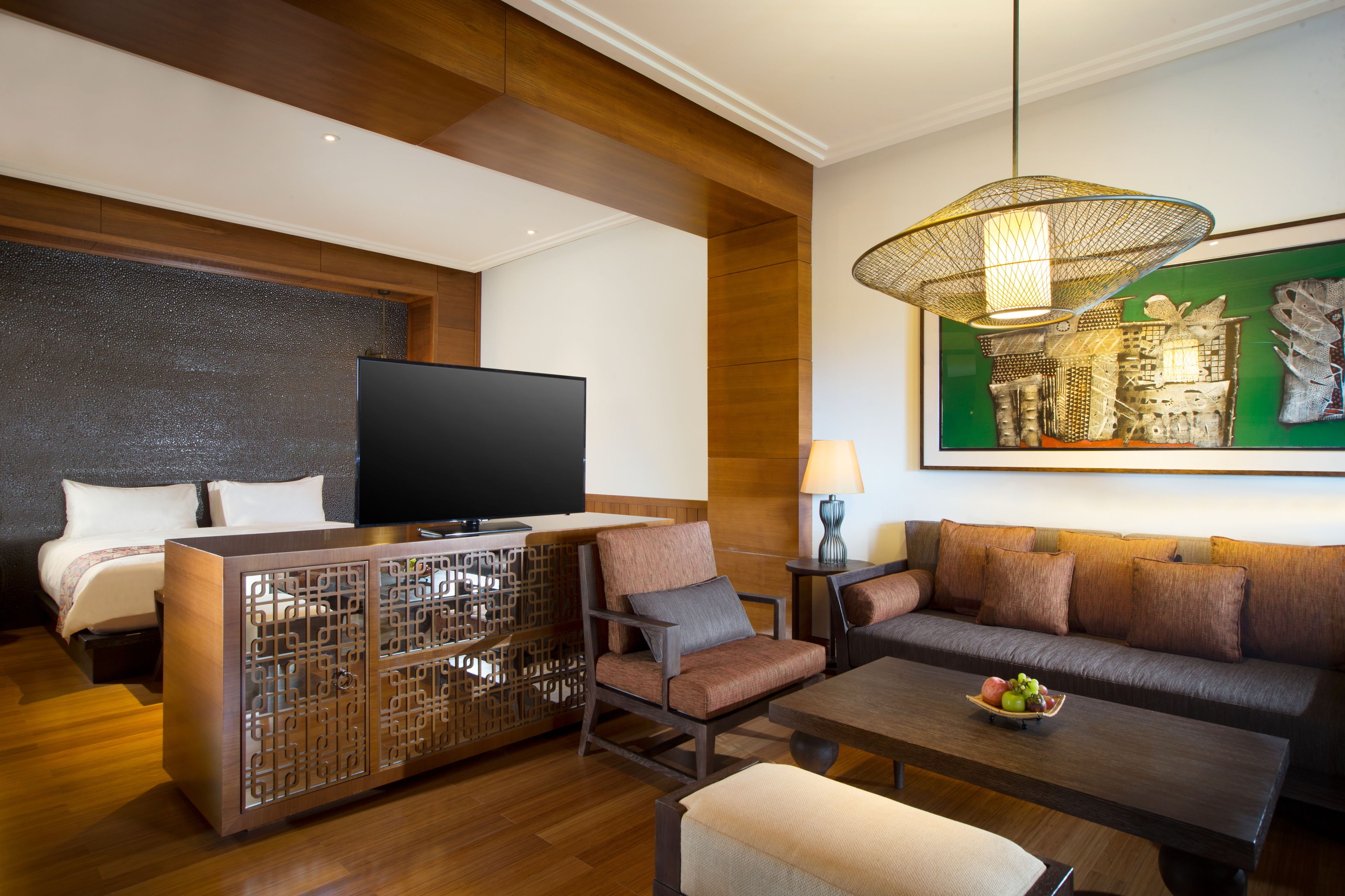 suite, 1 bedroom | 1 bedroom, in-room safe, desk, blackout curtains