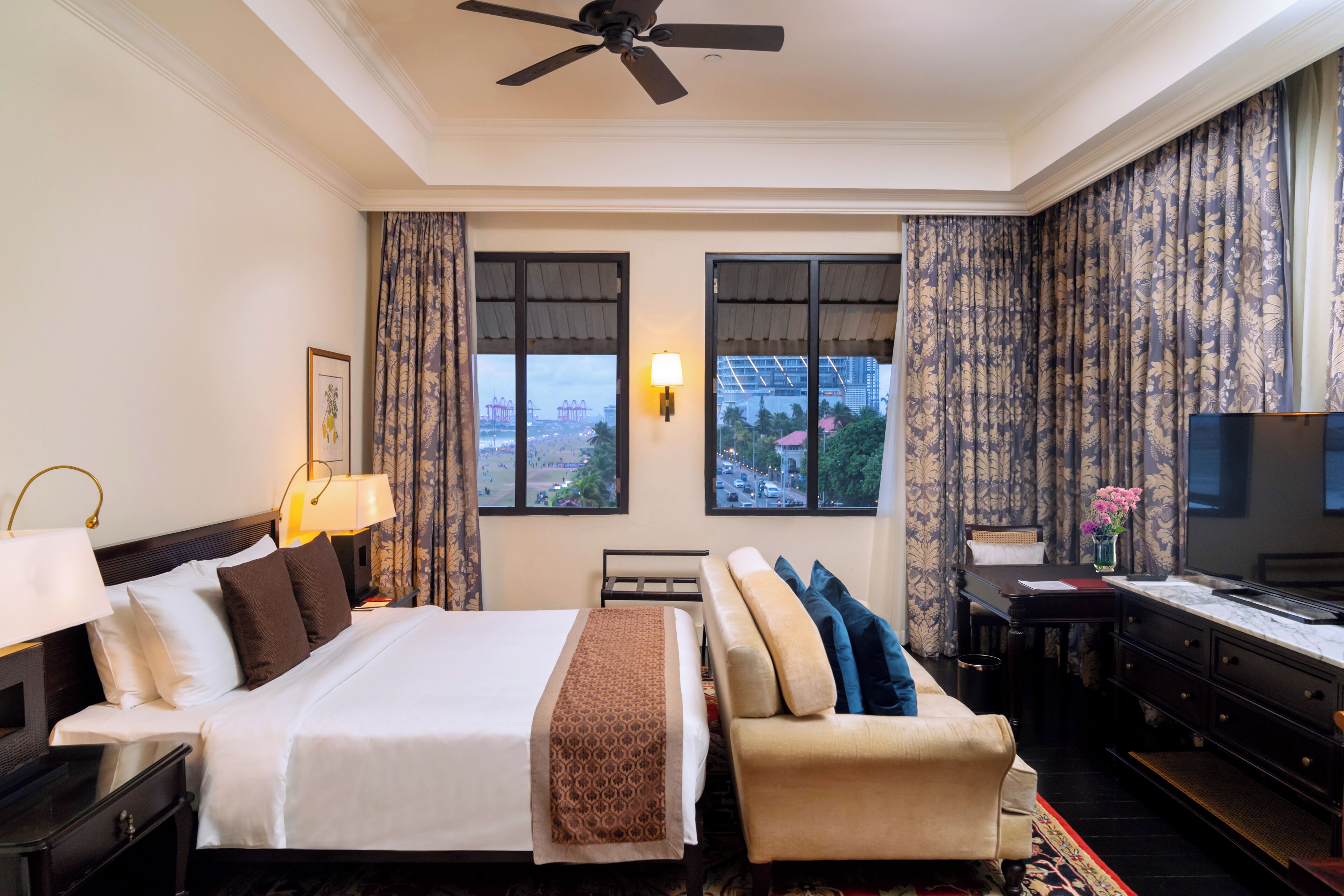 Premium bedding, minibar, in-room safe, desk