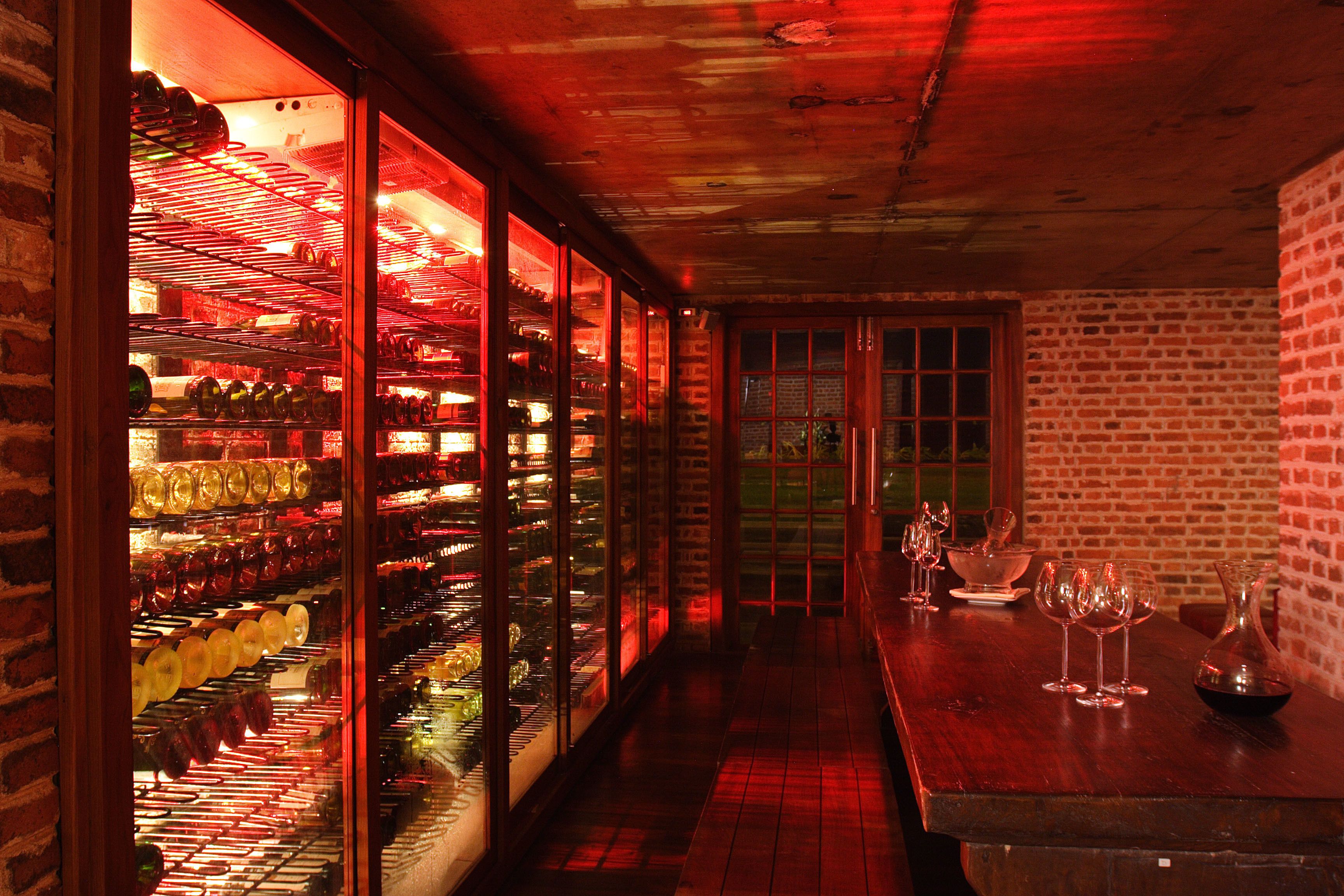 3 bares o lounges, pub 