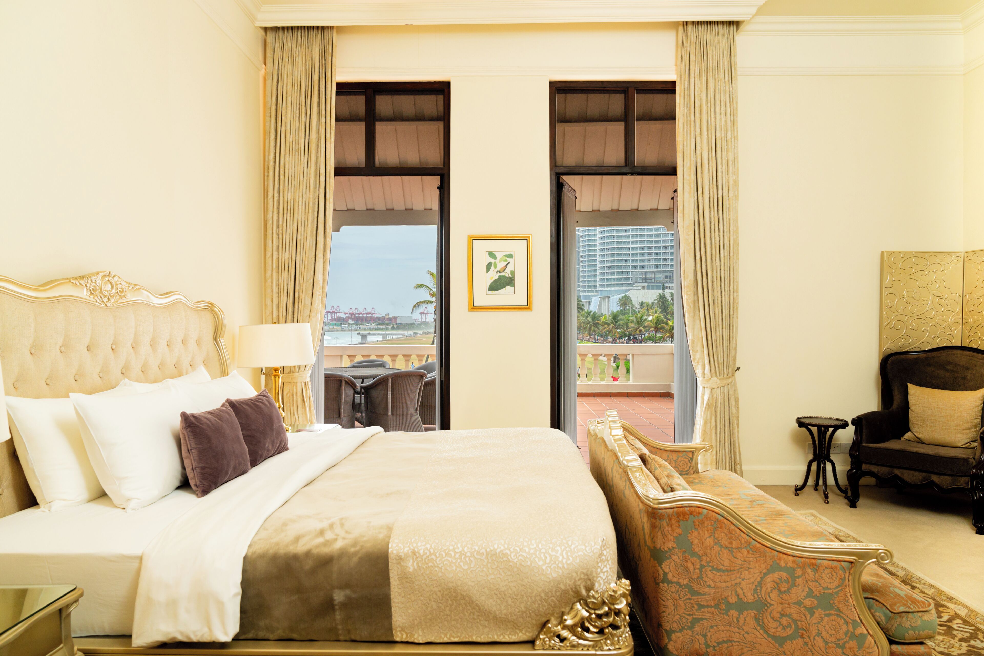 Presidential Suite | Premium bedding, minibar, in-room safe, desk