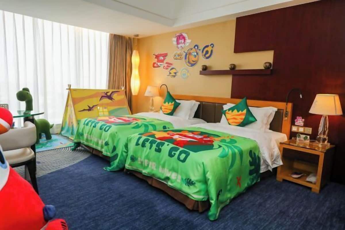 1 Schlafzimmer, hochwertige Bettwaren, Minibar, Zimmersafe