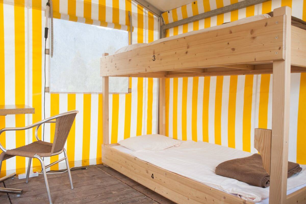 Private double tent shared bathroom | Free WiFi