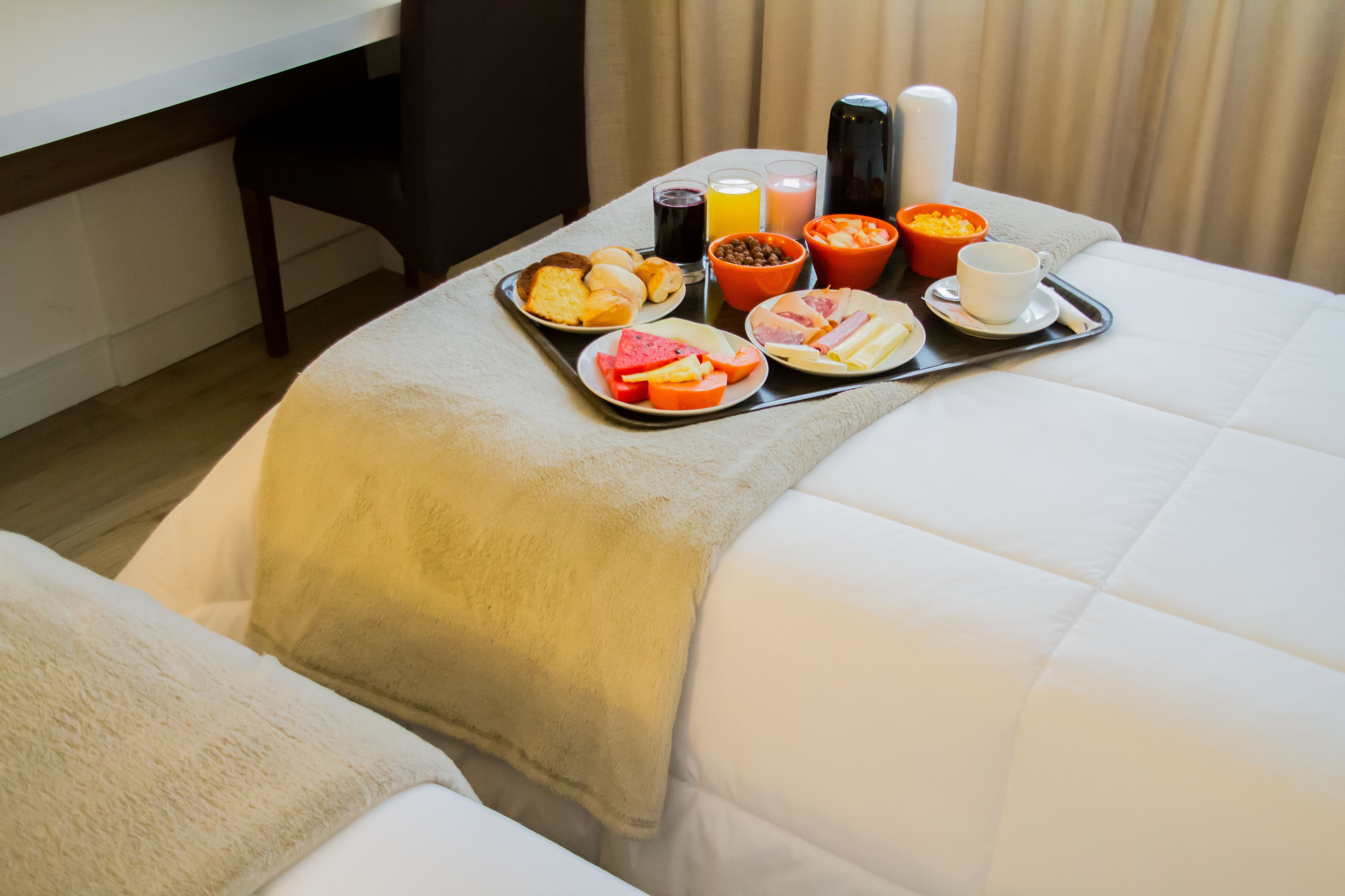 luxo twin - 2 camas solteiro | 1 bedroom, minibar, in-room safe, desk