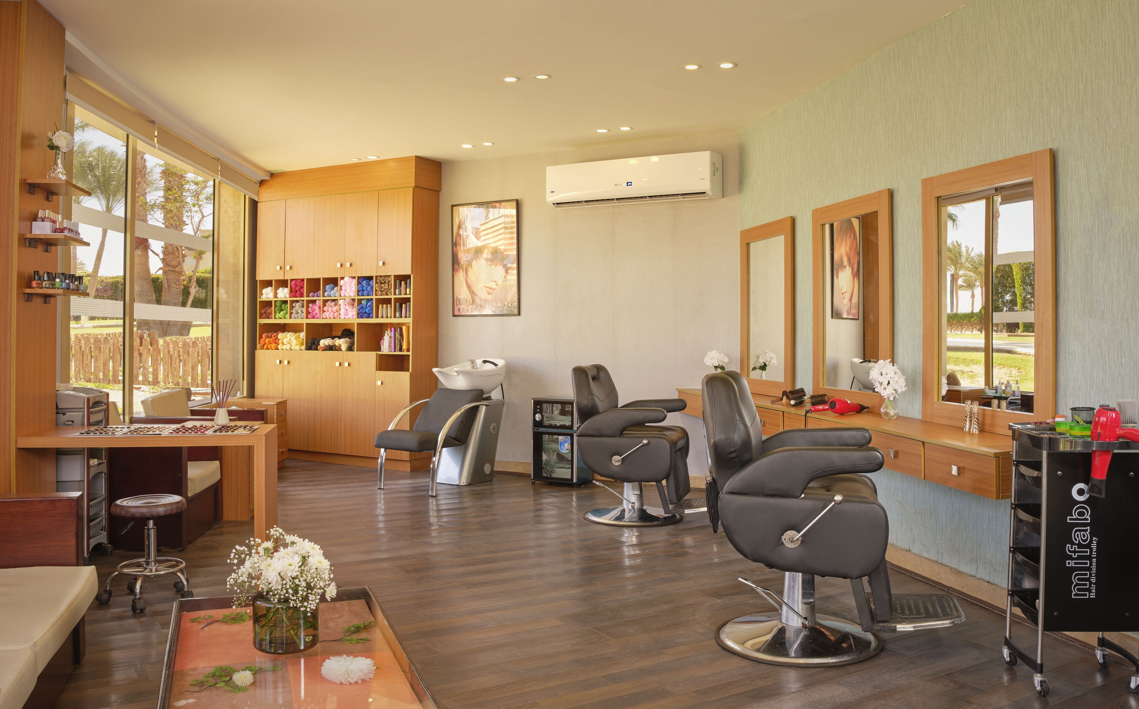 hair salon