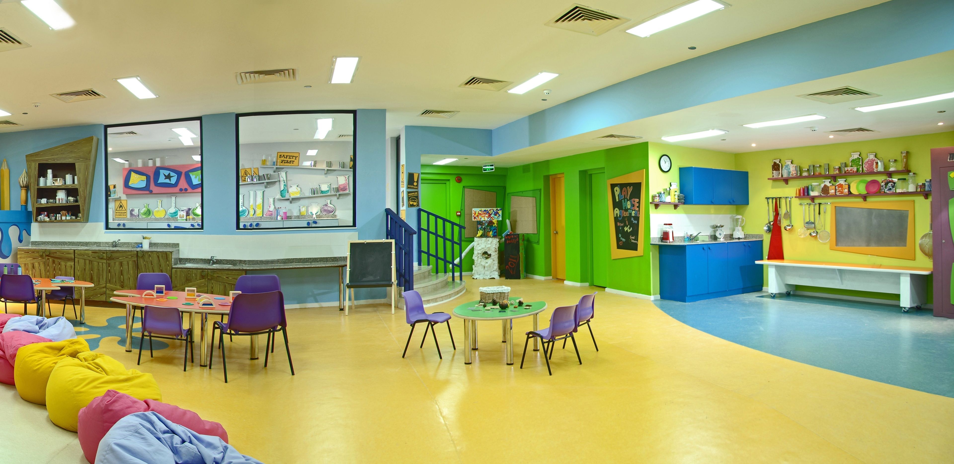 children’s play area – outdoor