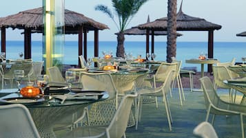 6 restaurants, breakfast, lunch served; local and international cuisine