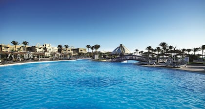 Coral Sea Water World Resort - All inclusive