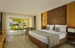 Rom (Kids Den) | Sengetøy av topp kvalitet, minibar, safe på rommet og skrivebord