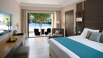 Family Room (Swim Up) | View from room