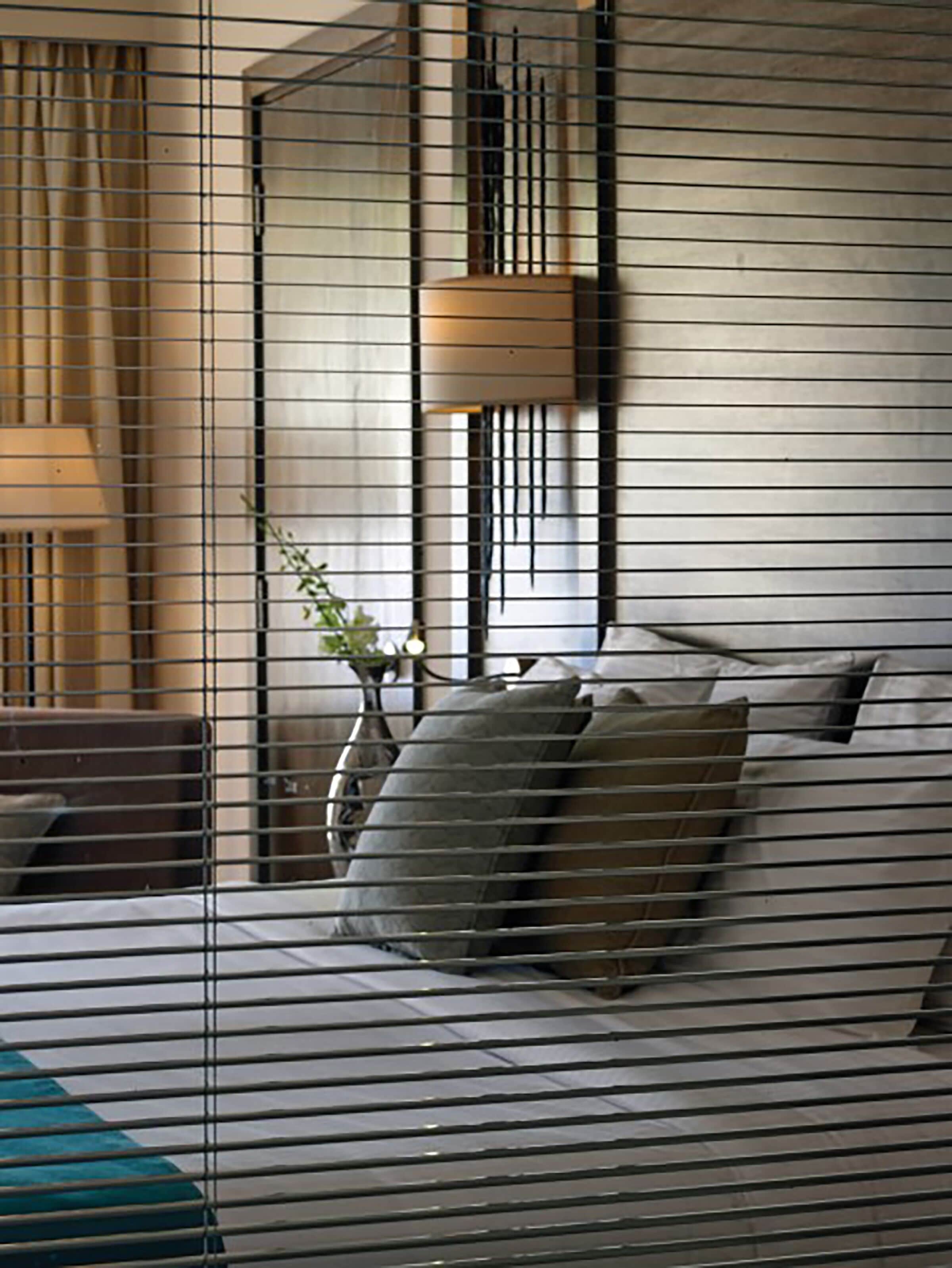 room (kids den) | minibar, in-room safe, desk, blackout curtains