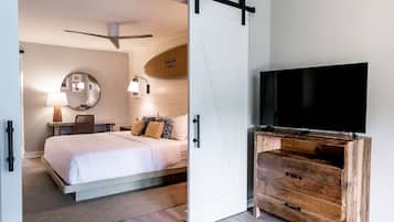 Standard Suite, 1 Bedroom | Premium bedding, pillow-top beds, in-room safe, desk