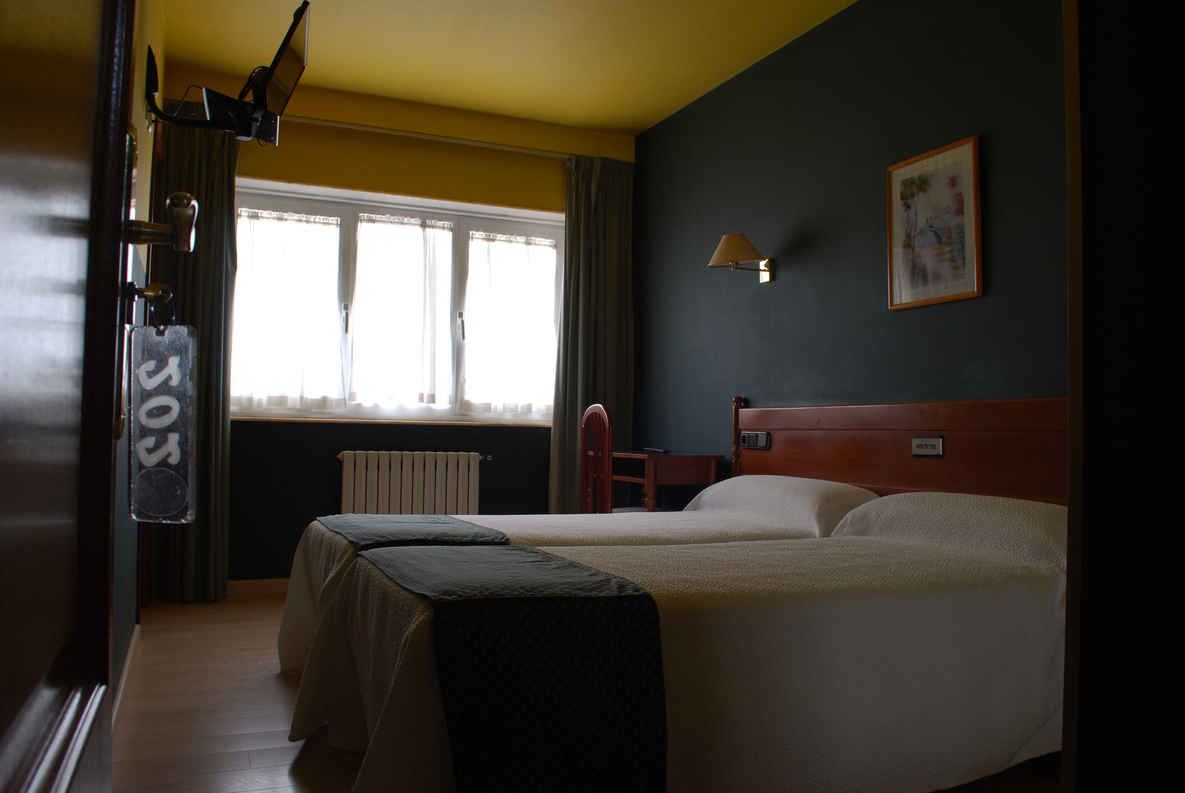 double or twin room | 1 bedroom, desk, laptop workspace, free wifi