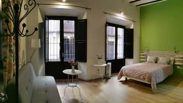 Deluxe Double Room, Private Bathroom | 1 bedroom, in-room safe, individually decorated, individually furnished