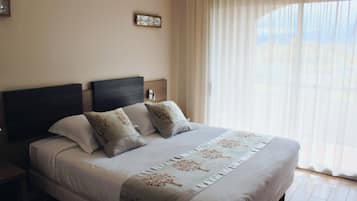 Chambre Double | Bureau, rideaux occultants, chambres insonorisées, Wi-Fi gratuit