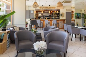 Bar (en la propiedad)