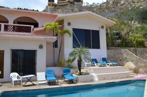 Outdoor pool, sun loungers