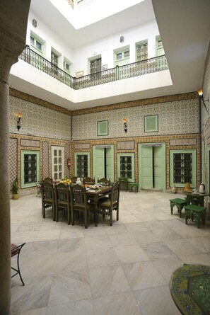 Interior - Dar Ya - Hostel (Tunis)