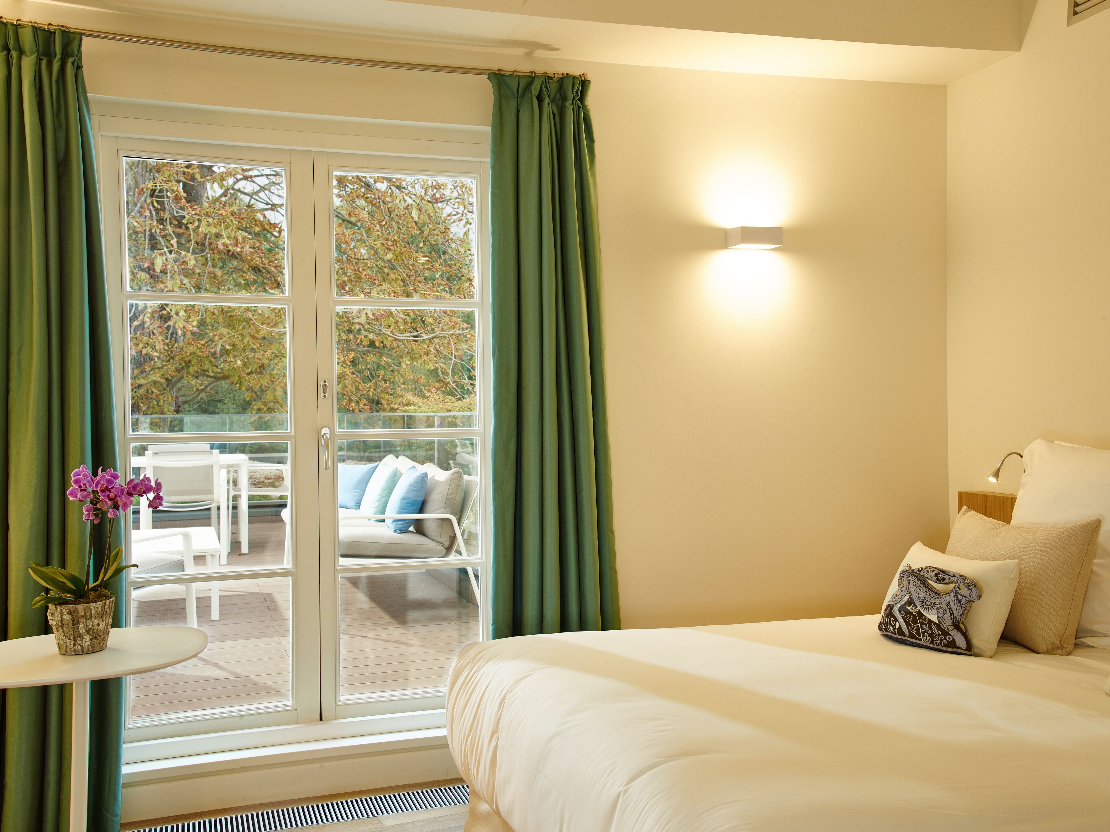 superior room, terrace | 1 bedroom, premium bedding, minibar, in-room safe