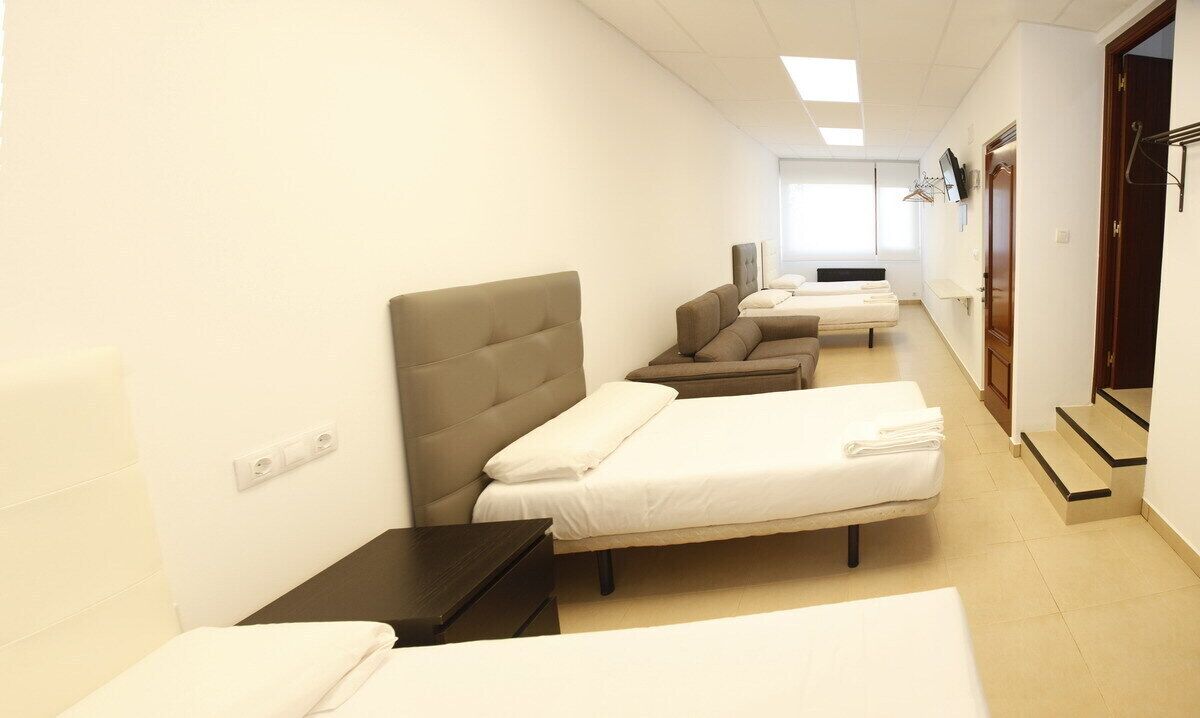 quadruple room | premium bedding, down duvets, individually decorated