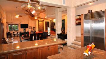 Luxury Villa, 4 Bedrooms, Ocean View | Private kitchen | Fridge, stovetop, cookware/dishes/utensils