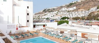 Apartamentos Montecarlo