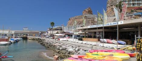 Strand