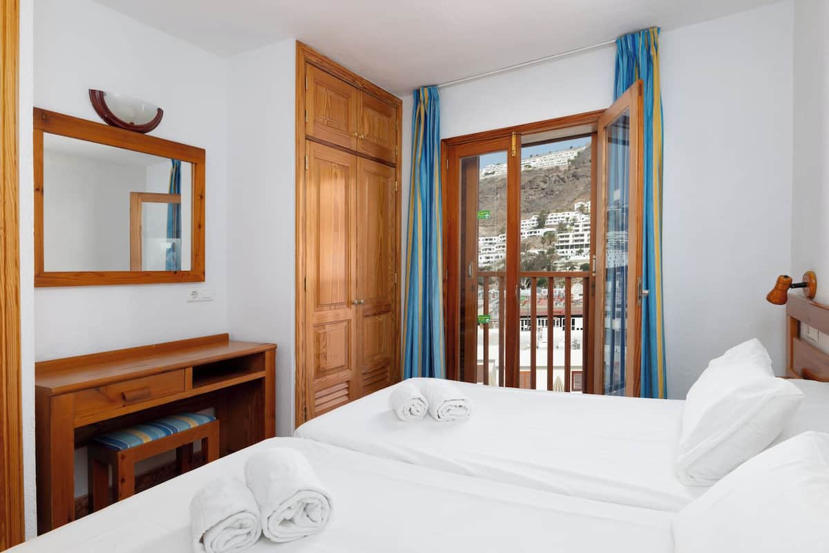 2 habitaciones, wifi gratis y ropa de cama