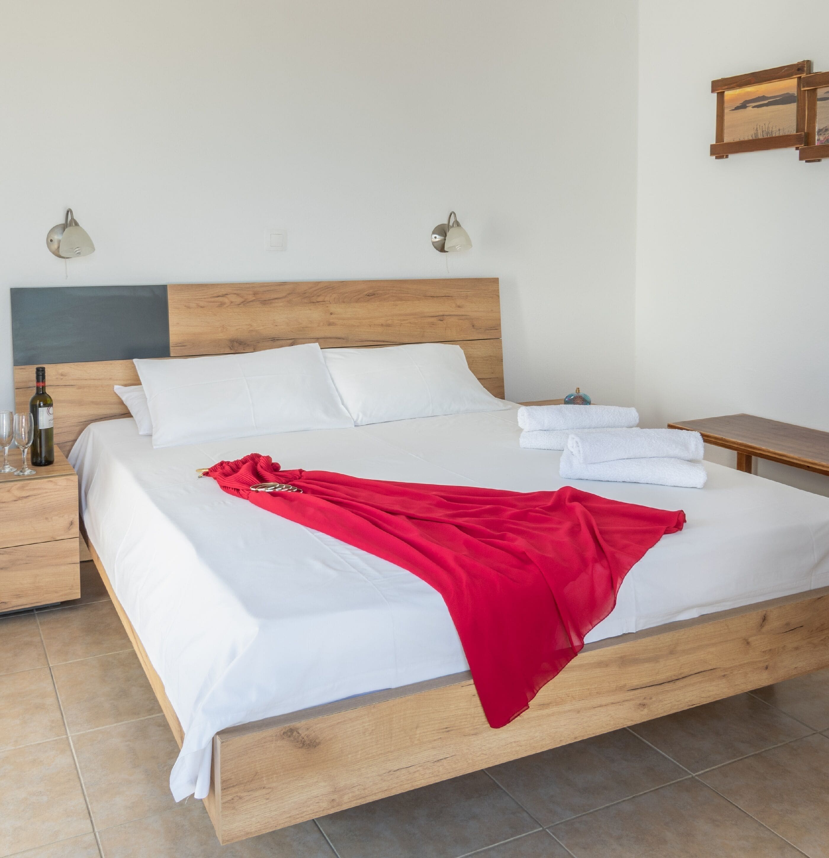 double or twin room | iron/ironing board, free cots/infant beds, free wifi