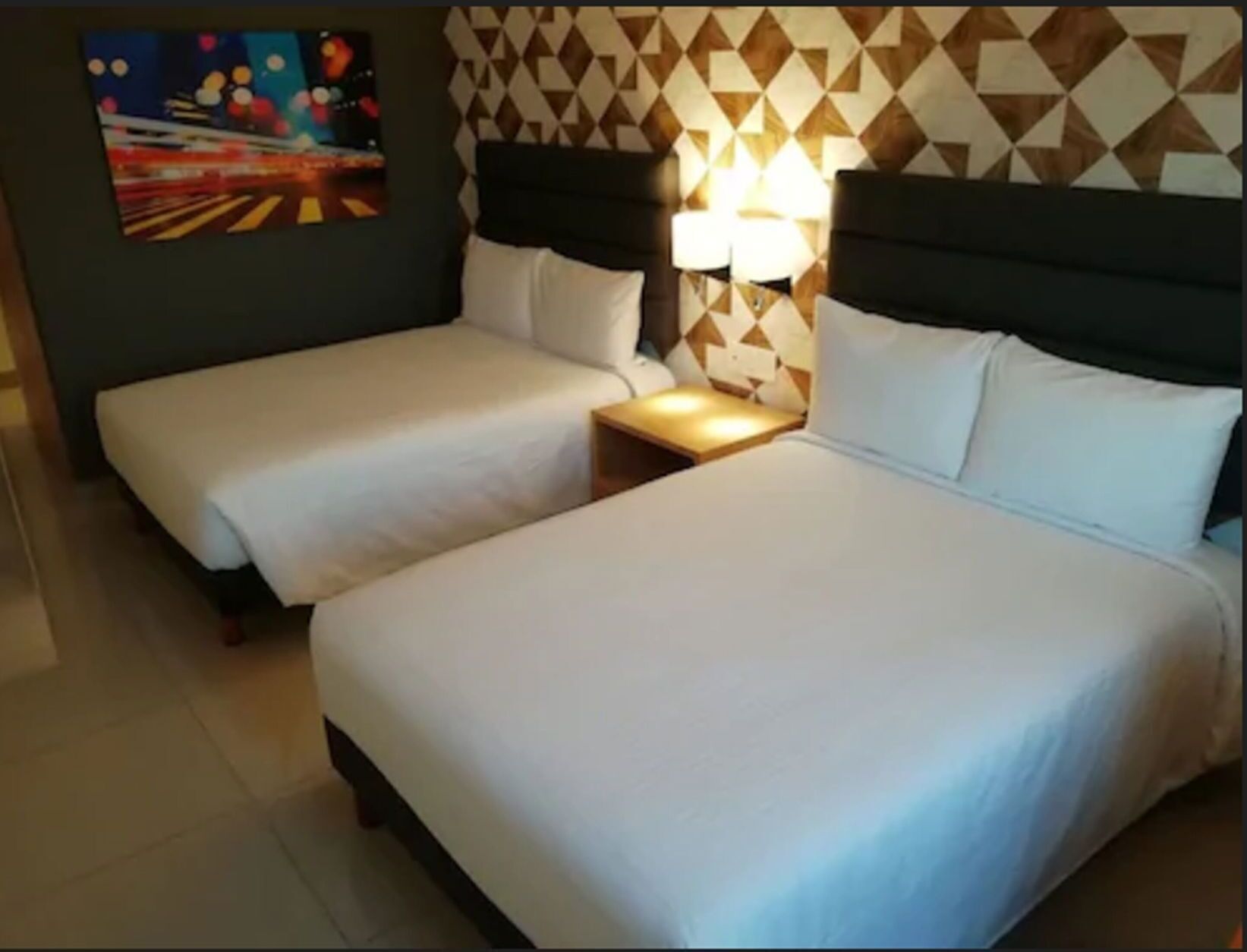 Wifi gratis y ropa de cama 