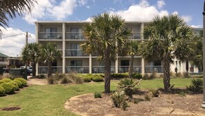 Unclassified image, 4 of 43, button - Admiral Motor Inn (Myrtle Beach)