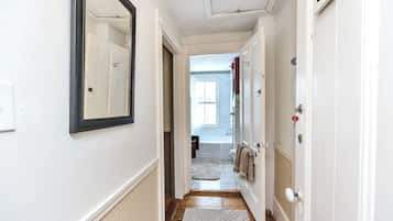 Cambridge Suite, 1 Queen bed | 1 bedroom, premium bedding, individually decorated