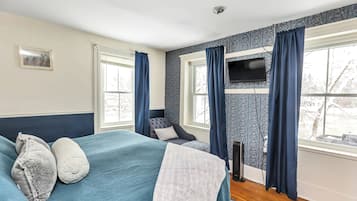 Family Suite, Multiple Beds | 1 bedroom, premium bedding, individually decorated