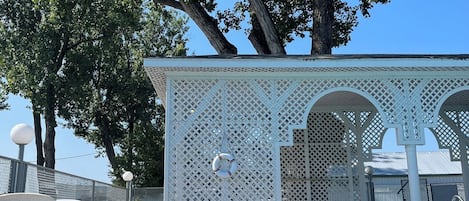 Alberca al aire libre por temporada