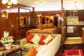 Standard Double Room, 1 King Bed | Free WiFi - Hotel Inca Imperial (Quito)