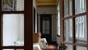 Hallway - Hotel Paris Londres (Santiago)