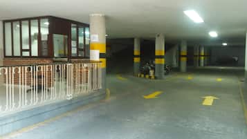免费自助停车