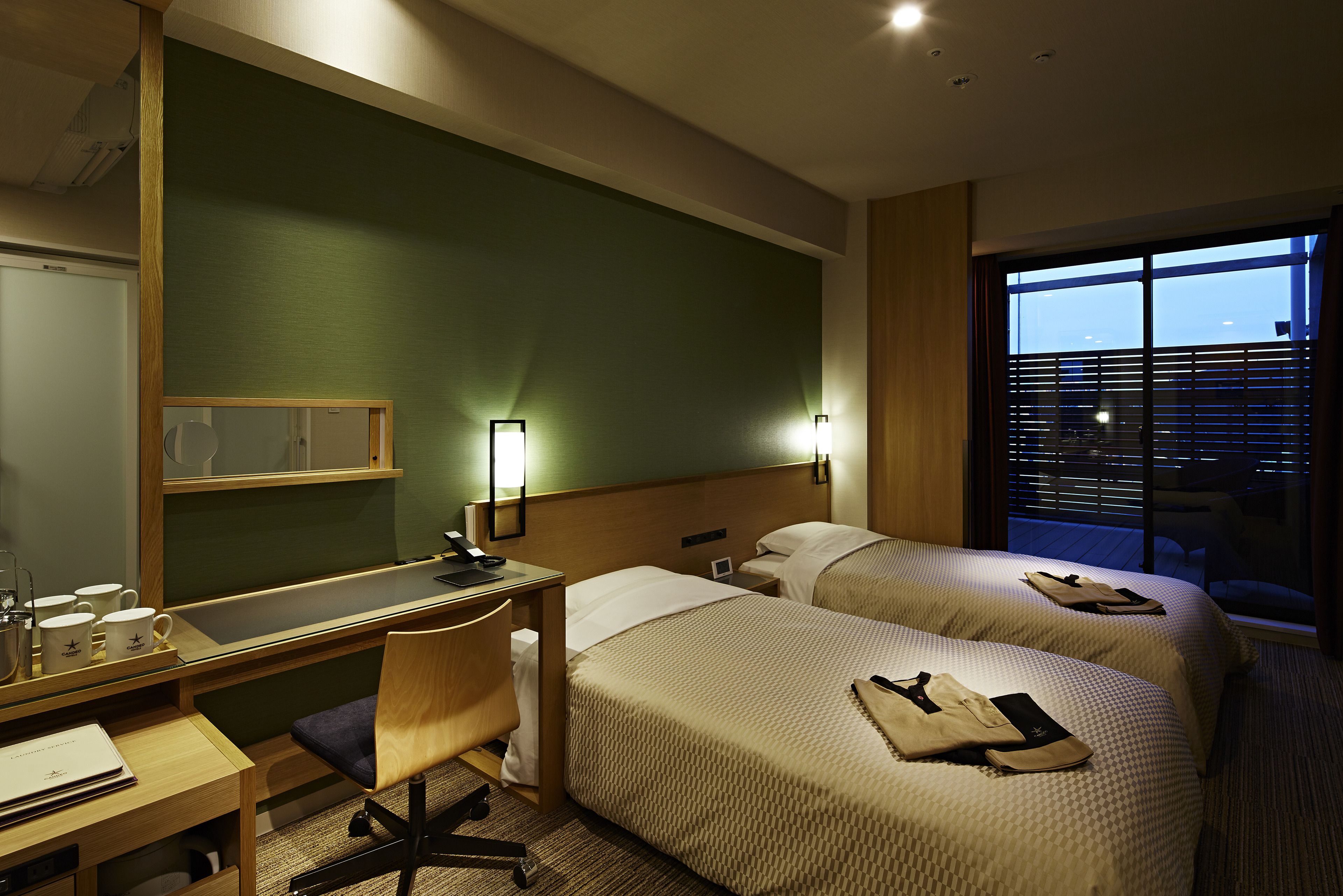 terrace suite, non smoking | premium bedding, desk, blackout curtains, soundproofing