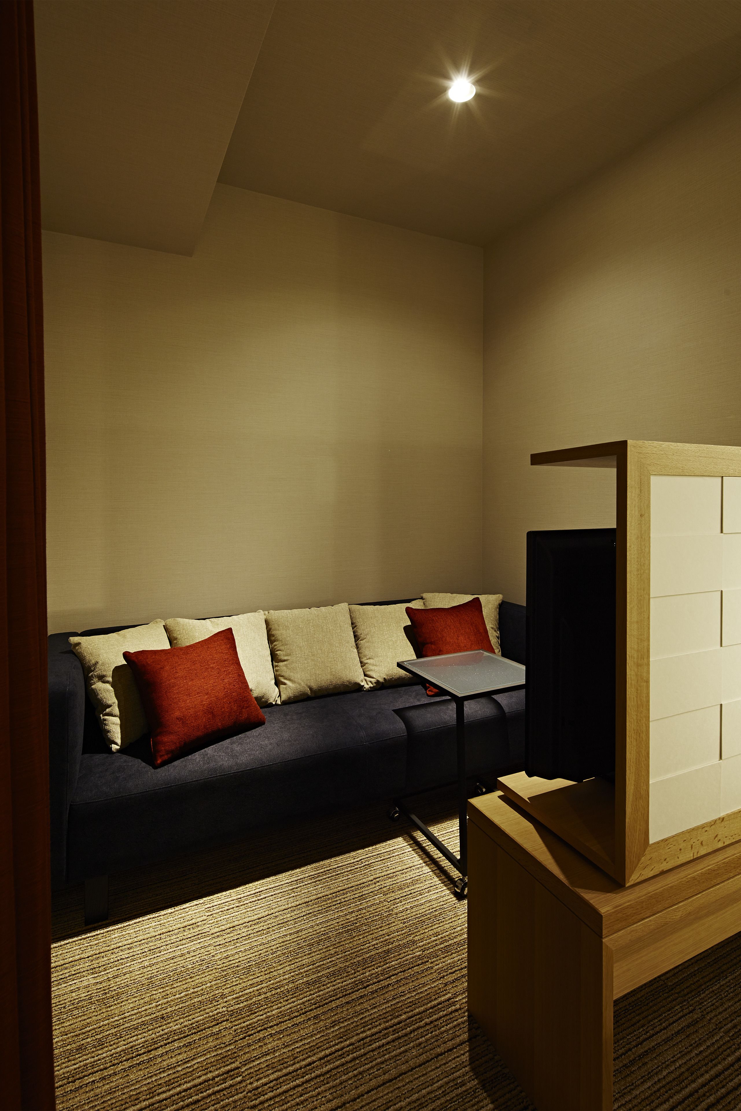 terrace suite, non smoking | living room | 40-inch lcd tv with digital channels, tv