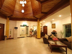 Lobby - Coron Hilltop View Resort (Coron)