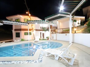 Outdoor pool - Coron Hilltop View Resort (Coron)