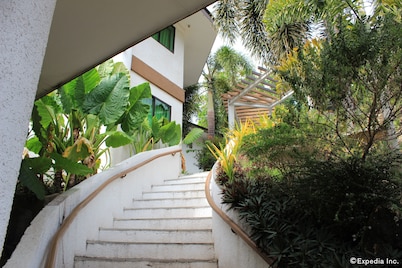 Coron Hilltop View Resort