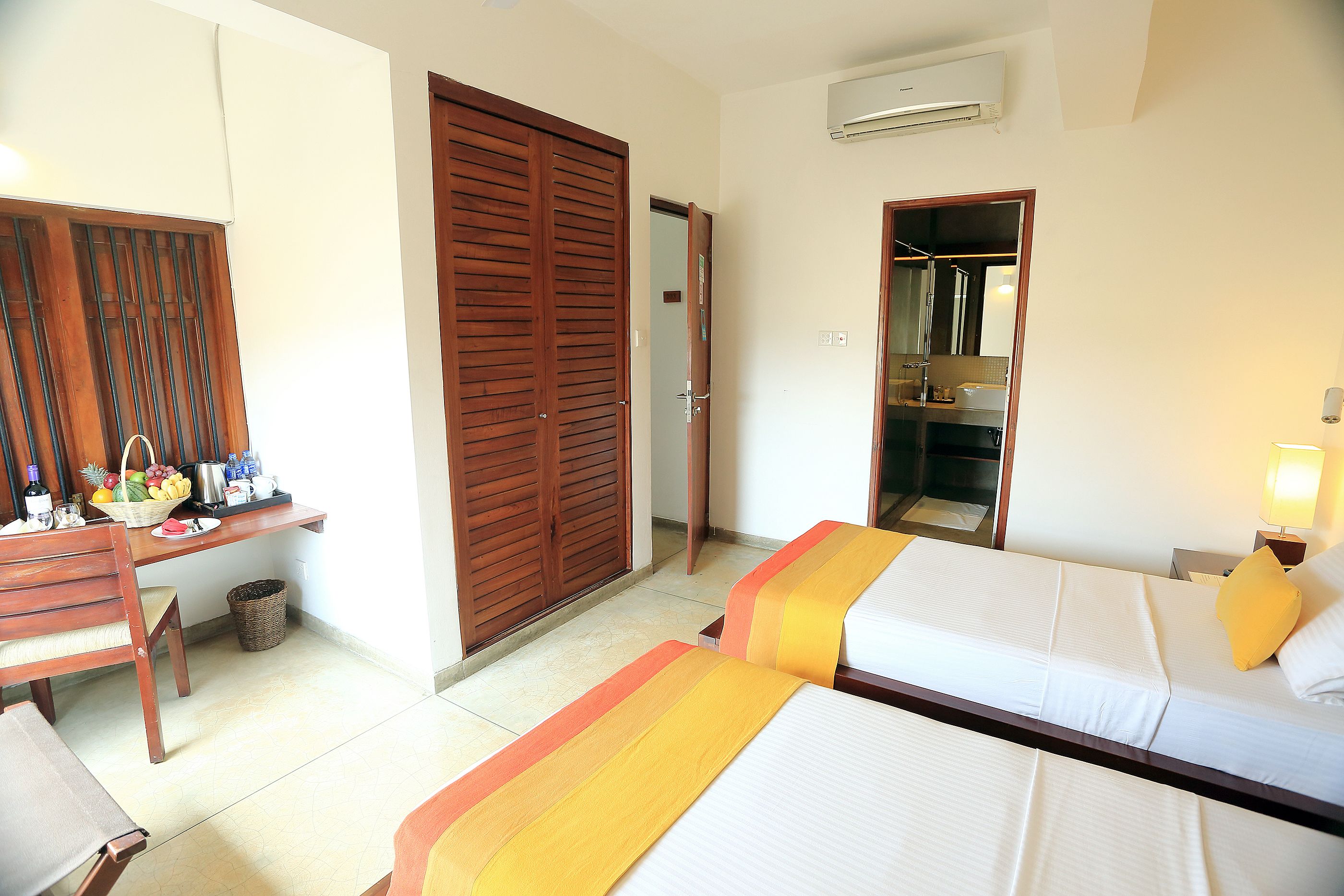 deluxe double or twin room, 1 double or 2 single beds | in-room safe, desk, iron/ironing board, rollaway beds