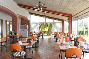 Restoran