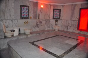 Baño turco/hammam, 4 salas de tratamientos, masajes 