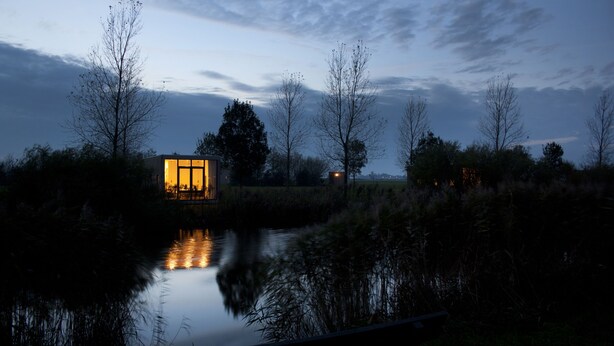 Exclusive Cabin, 1 King Bed, Garden View, Garden Area