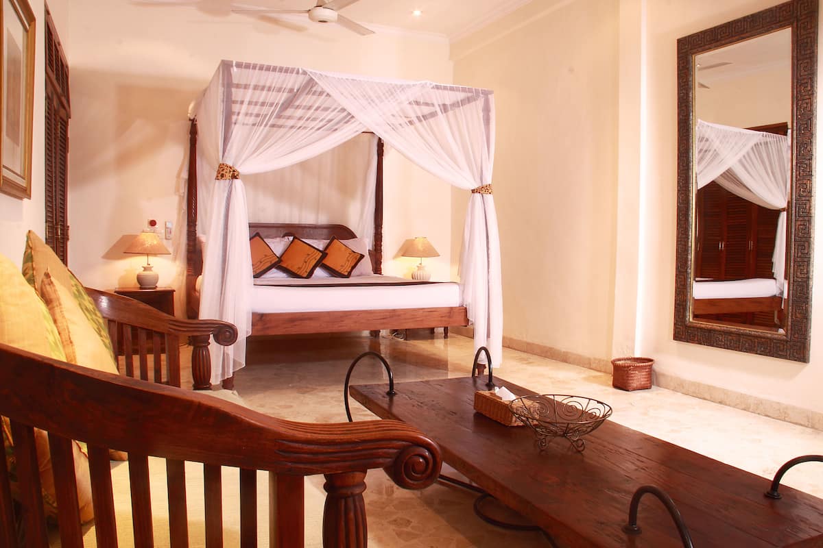 Villa, 3 chambres | 1 chambre, coffres-forts dans les chambres, bureau, Wi-Fi gratuit