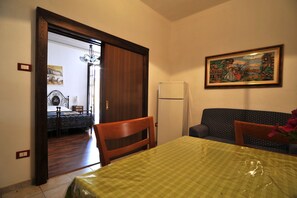 Appartement, 1 chambre | 3 chambres, couette en duvet, coffre-fort, fer et planche à repasser